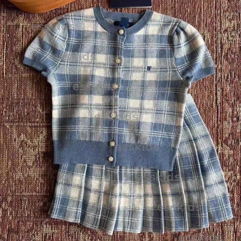 2025 New Girls Knitted dress Two Piece Set Summer Girl Retro Checkered Thin Knit Short Sleeve Half Skirt Summer Fashion childrens clothing Sets CSD2504175