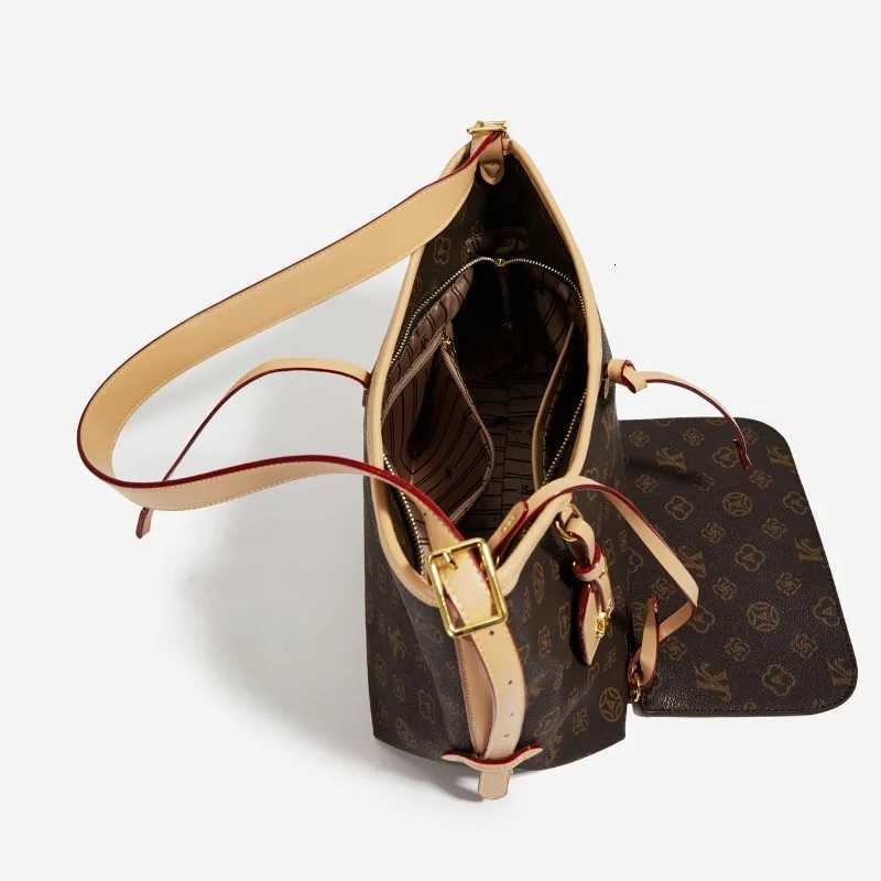 Retro Casual Crossbody Bag for Women - Unique Style Niche Trendy High-End Design Suits Fashionable Sweet Versatile OutfitsW251117