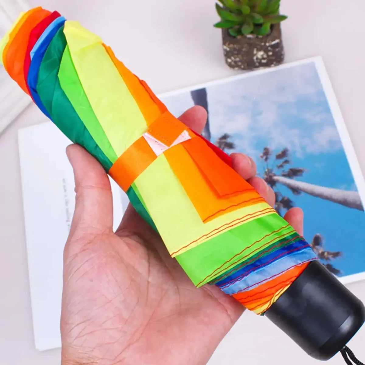 1pc-Rainbow Wonder - Portable Three- Fold Umbrella with Short Handle Foldable Design for Effortless Style and Protection C251117