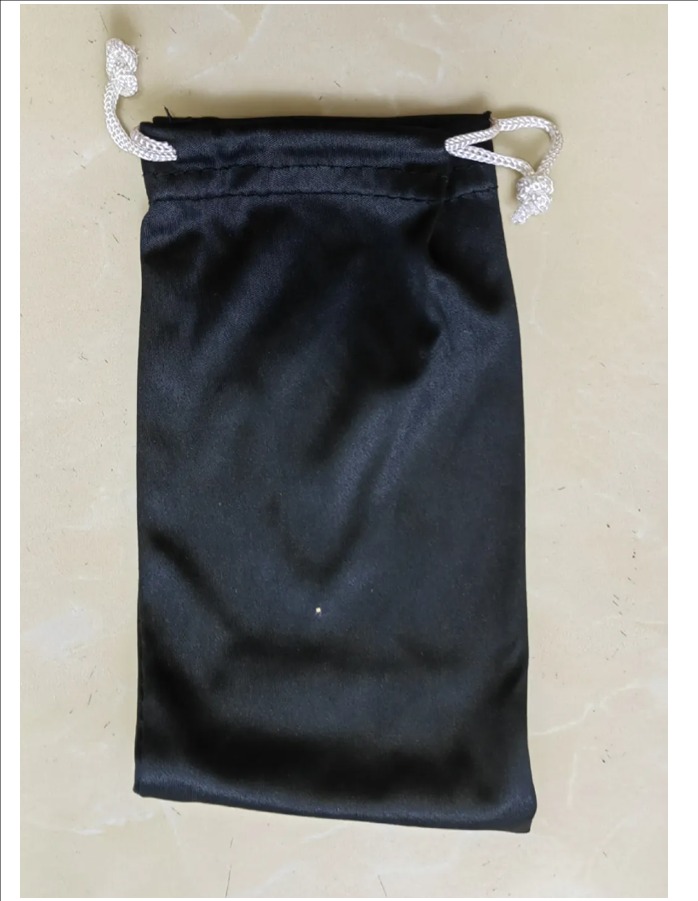 SUMMER sunglasses black bags eyeglasses bag Eyewear glas ses no case women and man sun glasses ba gs good 10pcs/lot