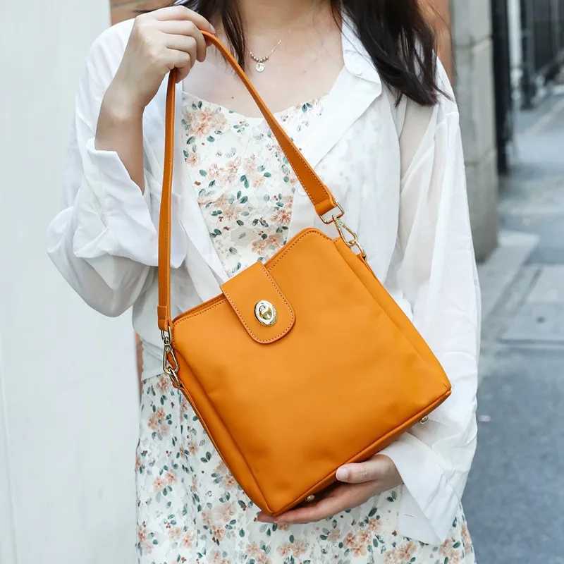 Genuine Leather Shoulder Bags for Women 2025 Winter Y2K Trend Female Crossbody Bag Lady Handbags and Purses Retro Tote Bag BolsoW251115