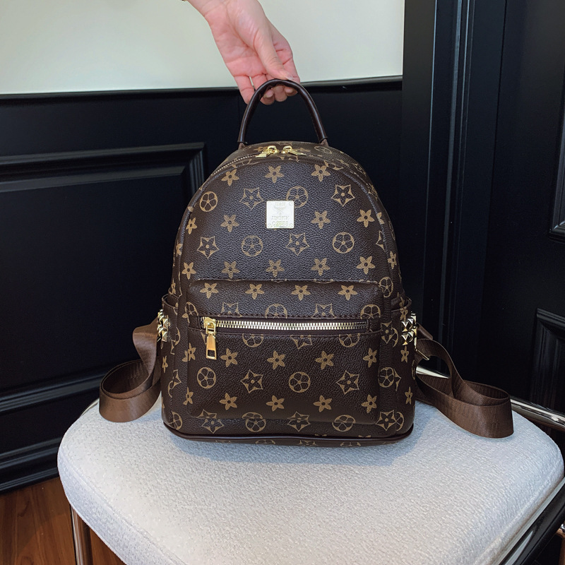 Free shipping Designer bag retro and fashionable versatile old floral commuting pattern texture, large capacity soft leather crossbody backpack for wo