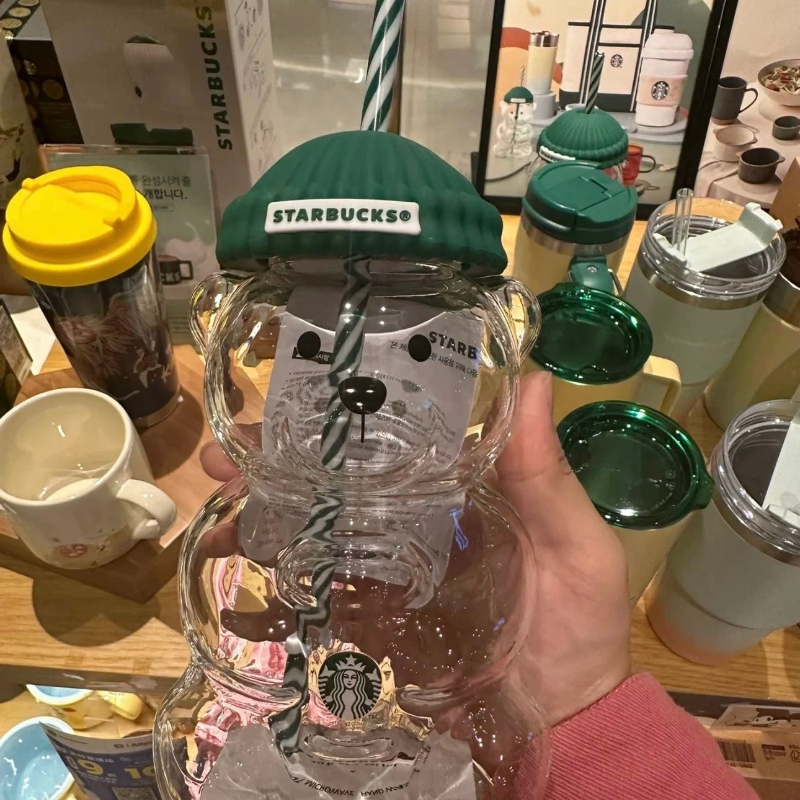 Star bucks Glass Bear Cup With Straw Cute Transparent Tumbler With Hat For Iced Coffee Cold Drink Christmas New Year Gifts Water Bottle