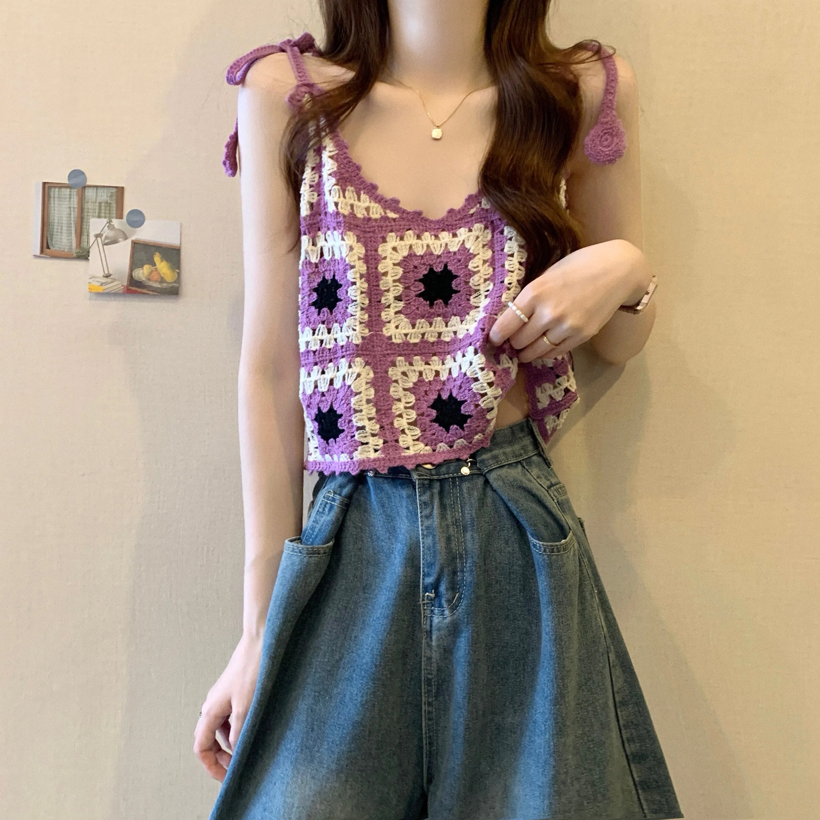 Granny Square Crochet Tank Top with Tie ShouOpen-Knit Crop Camis Women Vintage Boho Chic Summer Beach Vacation Outfit 250417