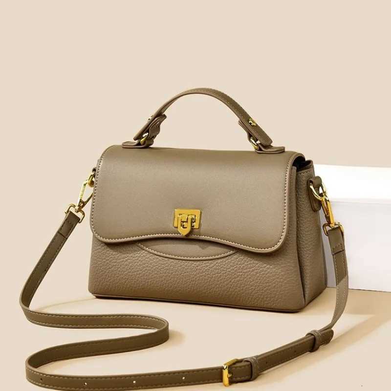 Fashionable Ladies Crossbody Bag Leather Handbag Shoulder Carry Option By Famous Designer Luxury BrandW251117