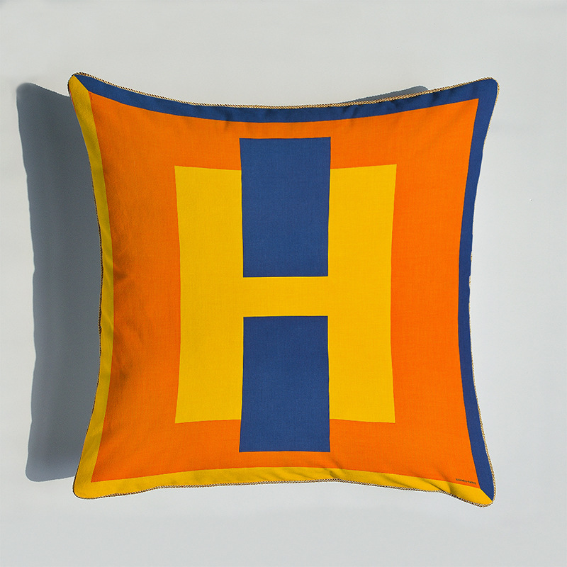 Vintage Coffee Jacquard Cushion Cover French High-end Luxury Double-sided Pillow Covers Decorative 45x45 Sofa Pillow Case