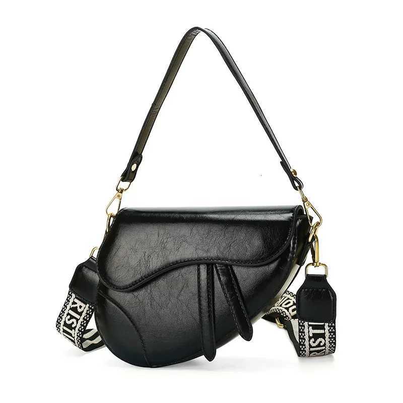 Fashionable Leather Clutch Mini Bag for Superstar Show Women with Casual Business Use and Large PocketW251117