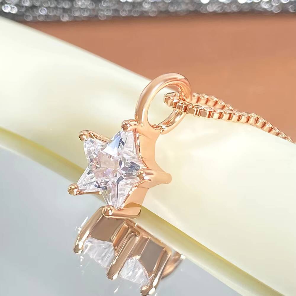 925 Sterling Silver Star Pendant Necklace Waterproof Gold Plated No Fade Wholesale Price Fine Engagement Wedding Party Zircon