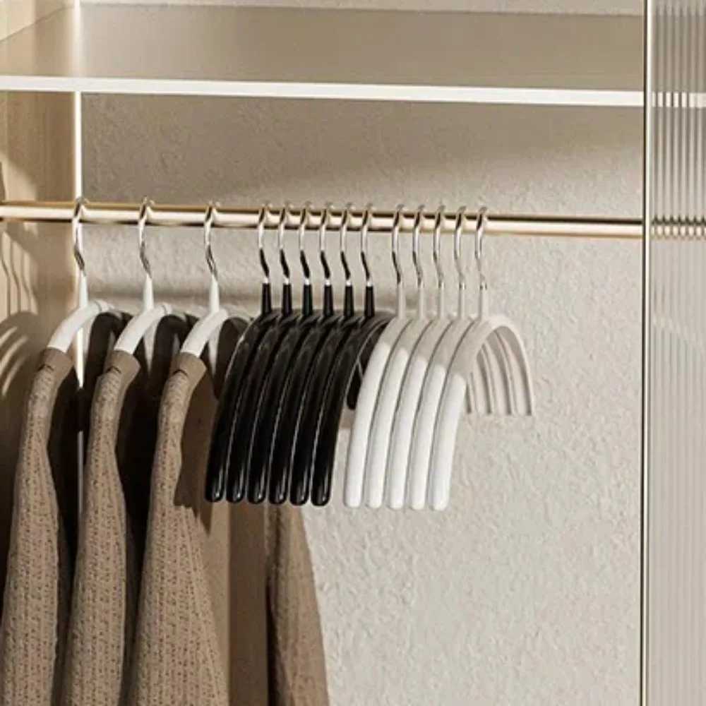 5pcs Durable Non-slip Clothes Rack Wet Dry Dual-use Semi-round Clothes Drying Racks No Trace Coat Hanger Home C251117