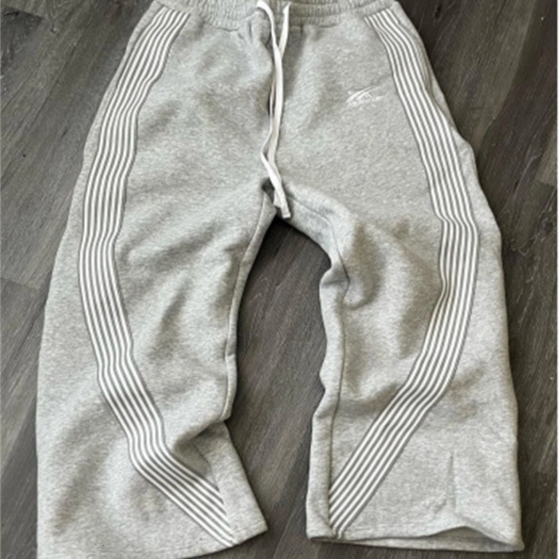 Classic all-in-one fashion casual contrast striped patchwork casual pants for men and women retro street straight leg sweatpants 250415