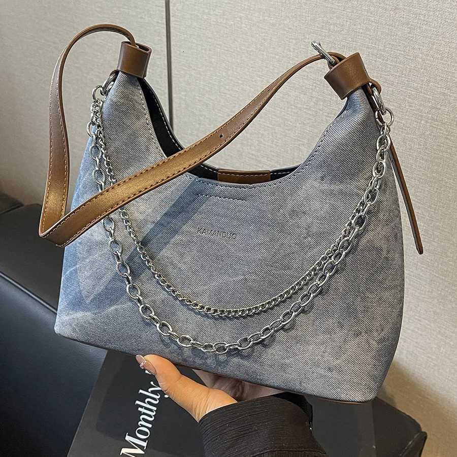 2025 Vintage Trendy Underarm Bag for Women Fashionable Large Capacity Dumpling Bag Elegant Chain Shoulder Purse for CommuteW251117