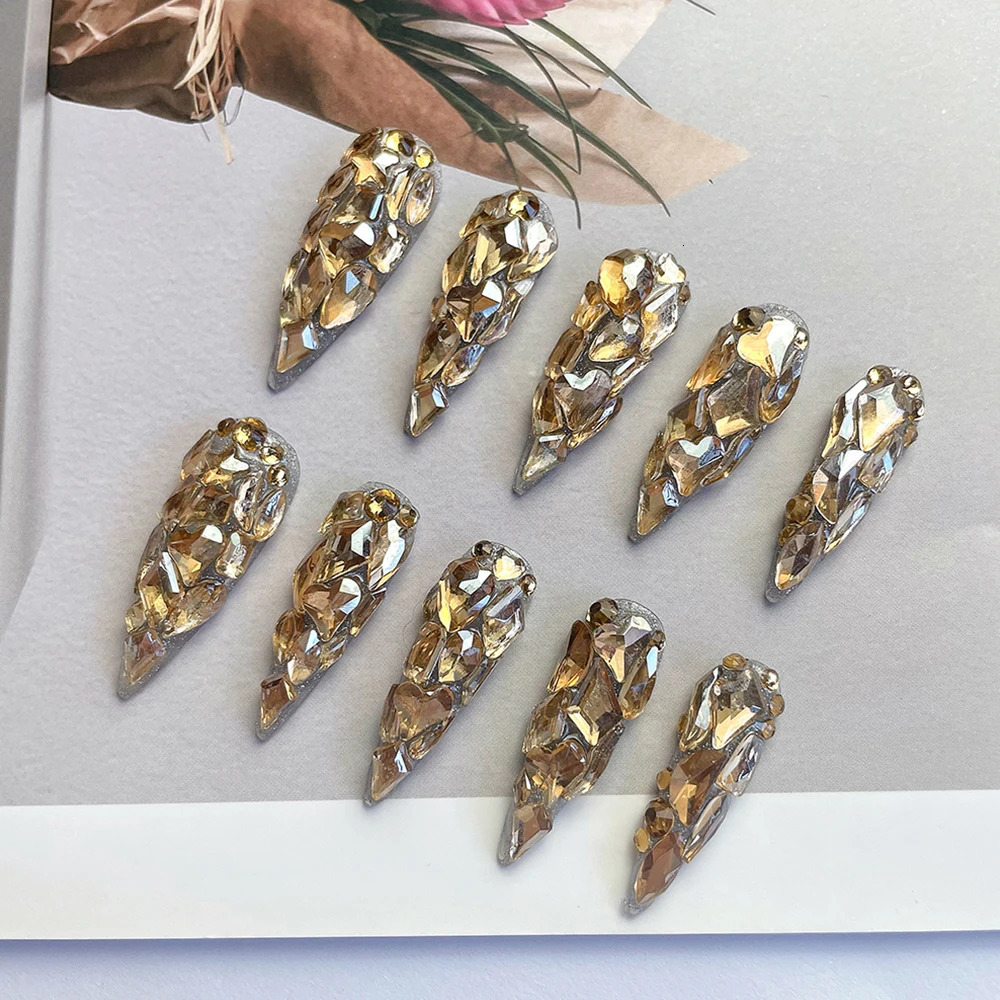 High quality gold fully sparkling diamond corner shaped handmade press used for nails sparkling rhinestones wearable fake nails 250415