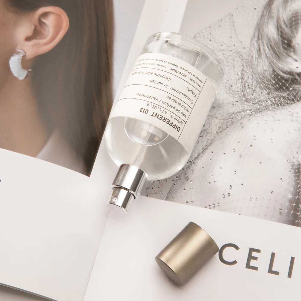 Laboratory Perfume Sandalwood Black Tea Ladies Long-lasting Light Fragrance Niche Unisex Elegant Woody Cologne PerfumeW251117