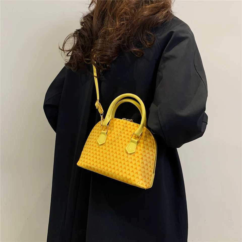 Geometric Pattern Mini Shoulder Bag - Stylish Top Handle Crossbody for Womens ShoppingW251117