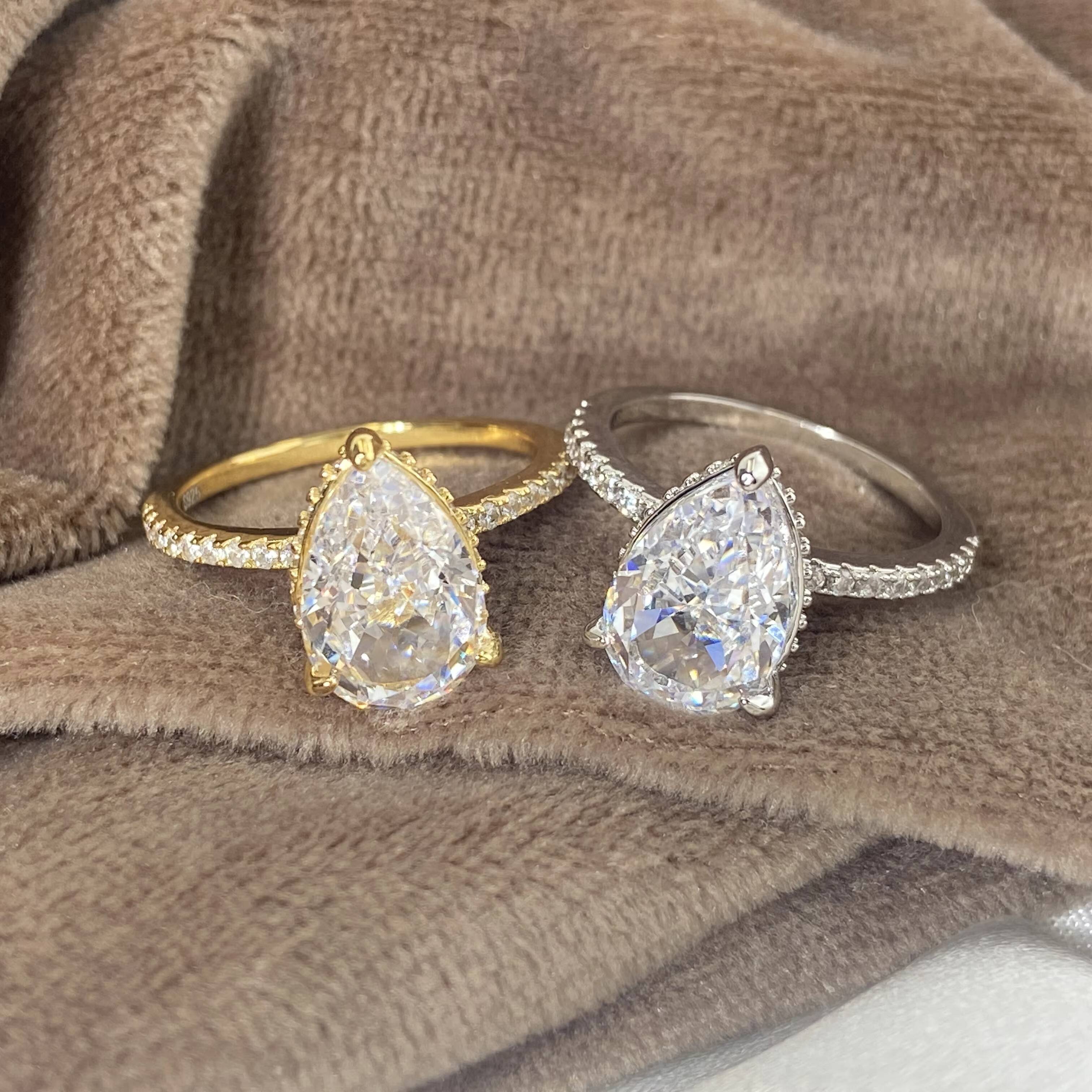 Custom Silver Jewelry Pear Cut S925 Sterling Silver Engagement Wedding Rings 8A Quality Crushed Ice Zircon Silver Ring for Women