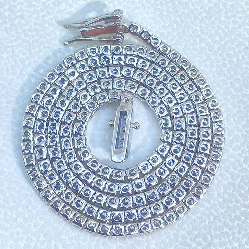 Traxnyc Silver or Gold Iced Out Diamond Tennis Chains 4mm VVS White Diamond Chain Tennis Necklaces for Men Women