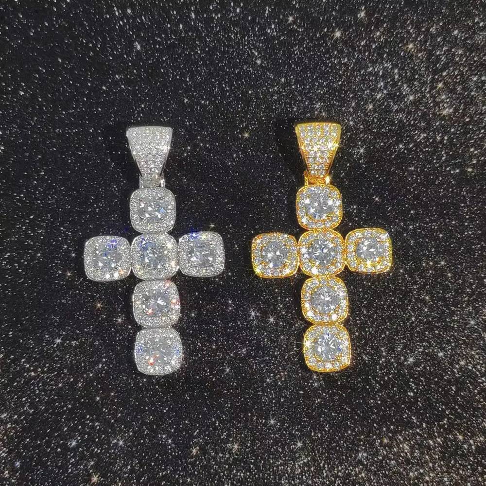 Moissanite Hip Hop Large Size AAA Cubic Zircon Cross Pendant Necklace Silver/Gold Plated Iced Out Pendant Cross Jewelry for Gift