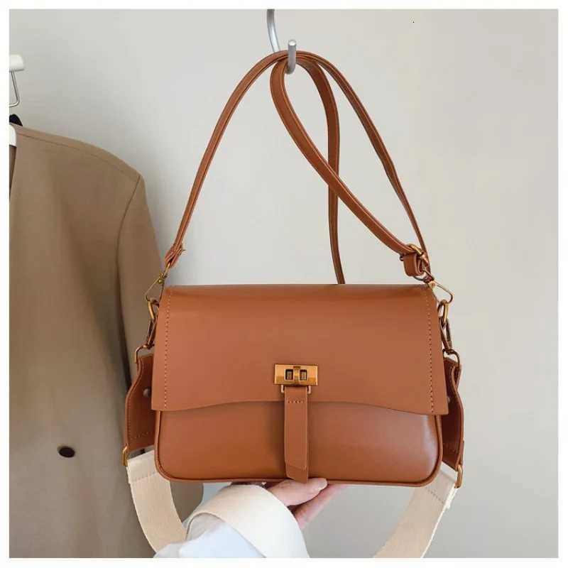 Luxury Brand High-End Leather Womens Crossbody Bag Popular Classic Elegant Trendy Design Vintage Commuter Daily BagW251117