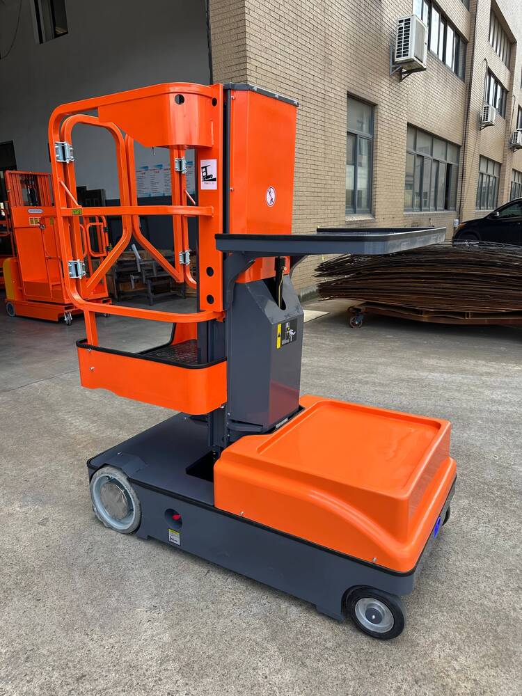 Versatile Battery Operated Pick-Up Truck Ergonomic Heavy-Duty Lifting Solution Reaching Height Extent Of Three Point Four Metres