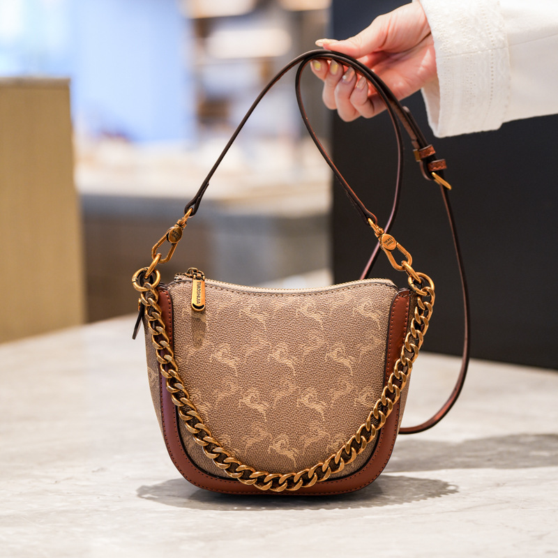 Free shipping new printed shoulder crossbody bag chain temperament handbag handbag texture small bag 2025s hot