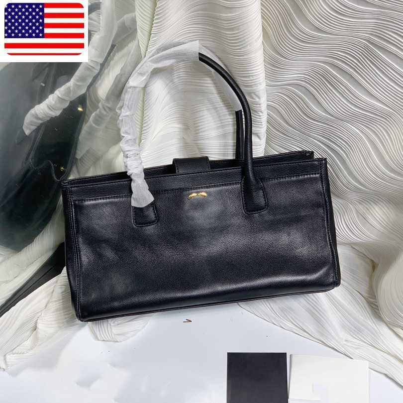 Designer Bag Vintage Womens Baguette Calfskin Tote Bags Classic c Purse Top Handle Totes Gold Metal Hardware Turn Lock Black Jumbo Handbags xl Briefcase for