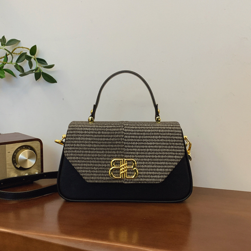 New free shipping designer Shoulder Bags for Women fashion crossbody bag vintage casual luxury black white bag