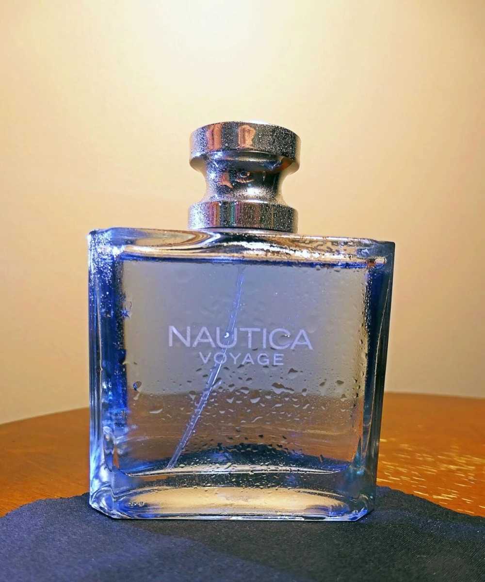 Mens Long Lasting Perfume 100ml Eau De Parfum with Fruity Green Scent Woody Aquatic Notes Clean Crisp Cologne for GiftW251117