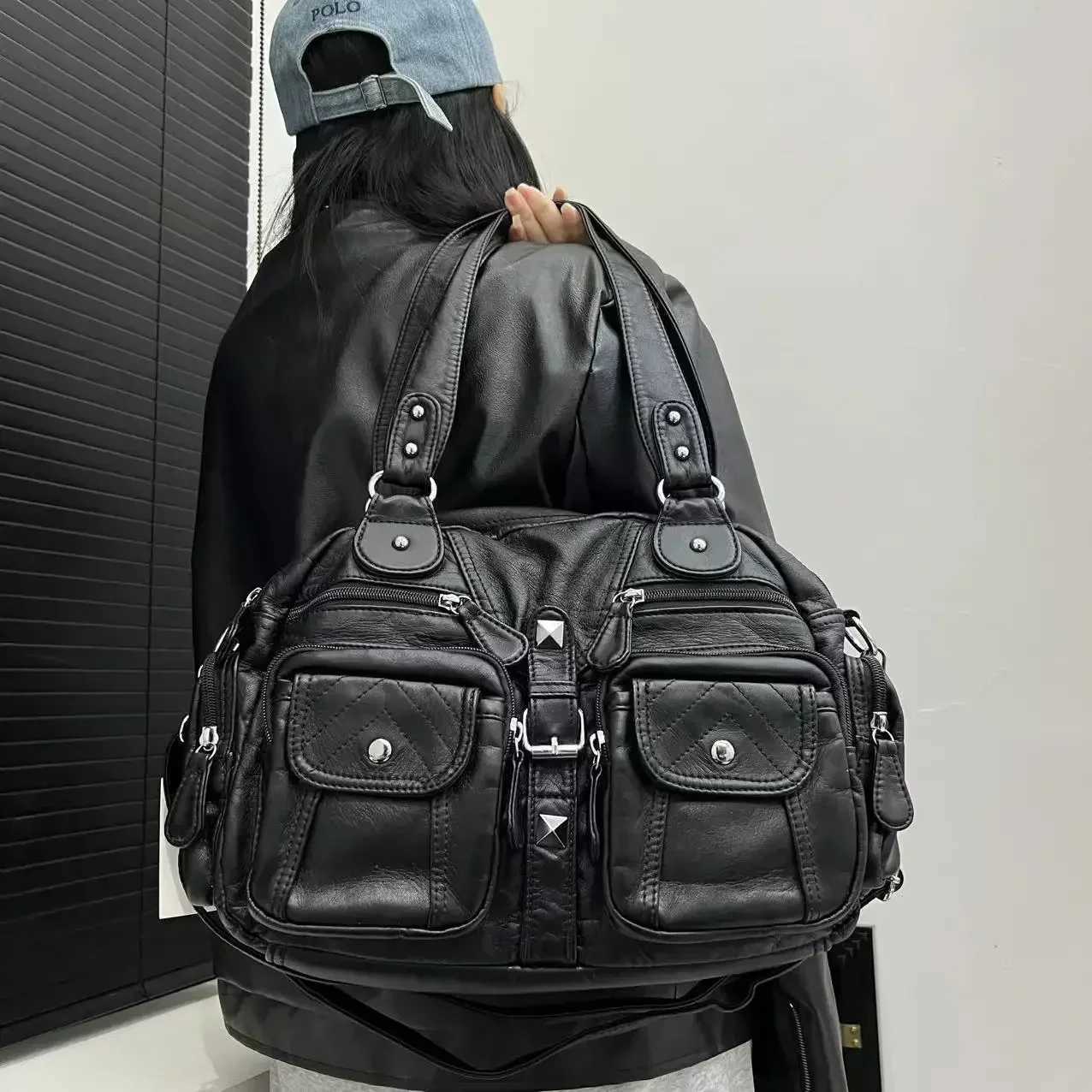 Ladies fashionable retro vintage hot girl motorcycle tote bag with large capacity Y2K washed vegan leather shoulder bagW251117