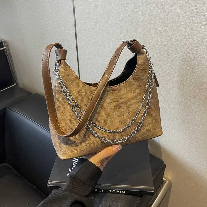 2025 Vintage Trendy Underarm Bag for Women Fashionable Large Capacity Dumpling Bag Elegant Chain Shoulder Purse for CommuteW251117