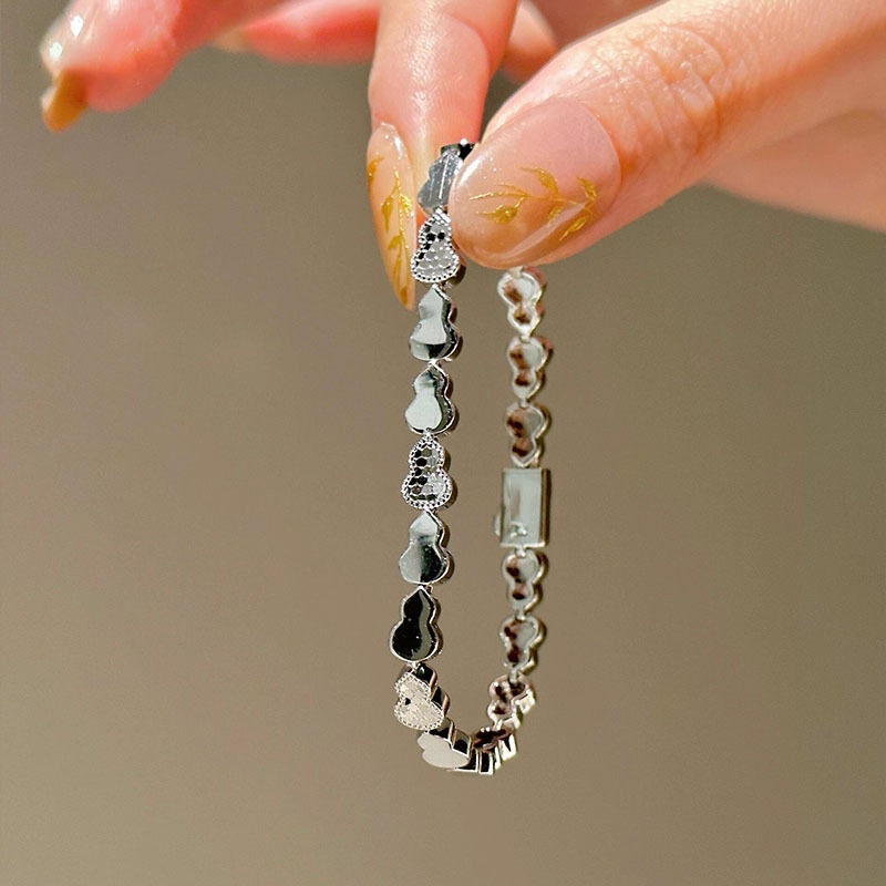 Metal Shiny Splicing Gourd Buckle New Chinese Style Niche Daily Commuting Bracelet Light Luxury High-end Feel Jewelry - view 7