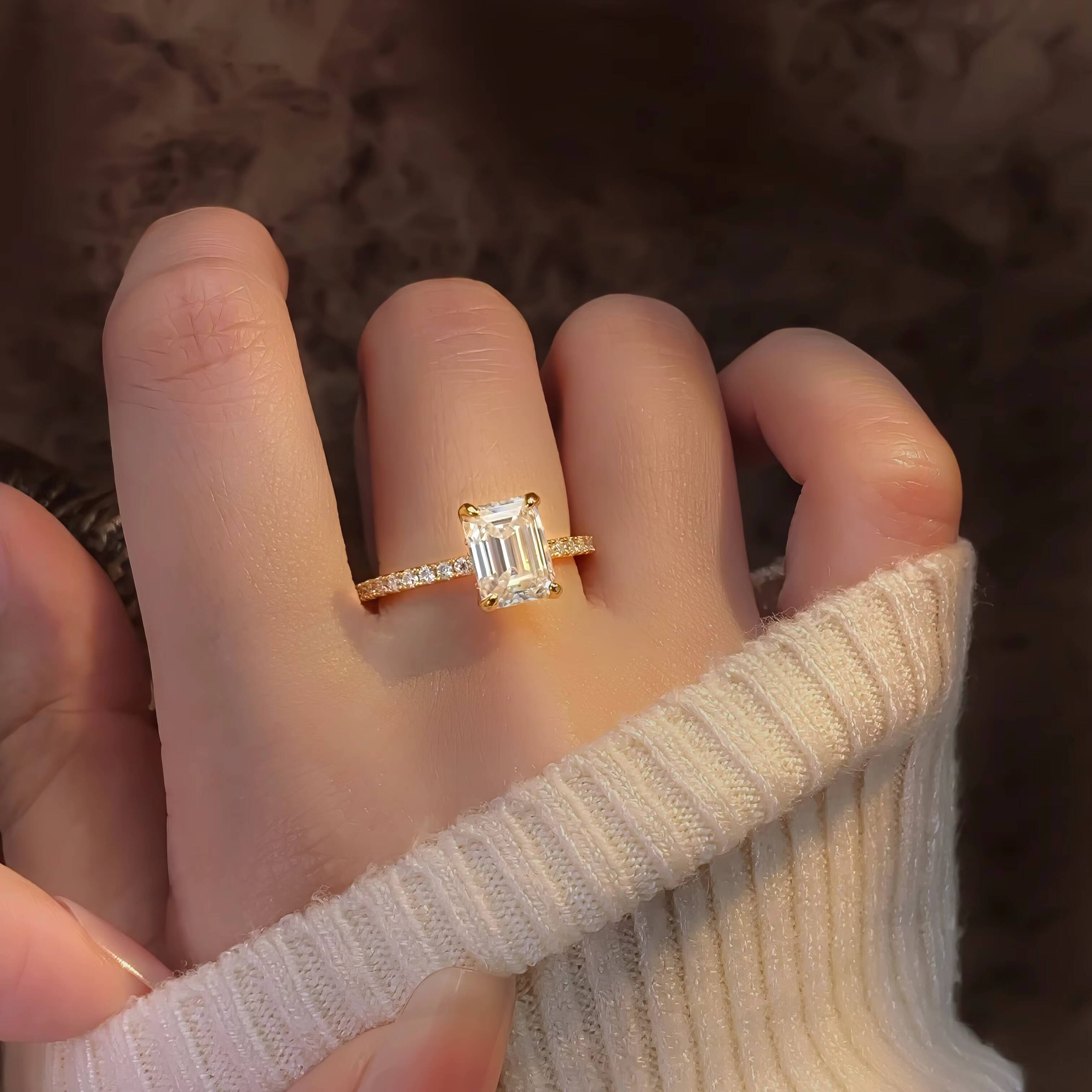 FOXI Engagement Solitaire Ring 13Ct Emerald Cut Diamond Women Ring Gold Plated 925 Sterling Silver Moissanite Ring