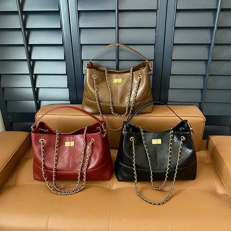 Stylish Vintage Crossbody Handbag Simple Minimalist For Women Casual With Solid Color Letter And Paris Fashion BagW251117