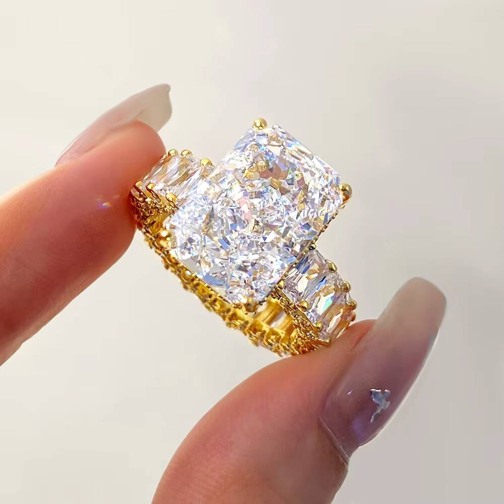 Princess Cut Cubic Zirconia Engagement Ring 925 Sterling Silver Gold Plated Classic Style with Halo Diamonds for Wedding Party