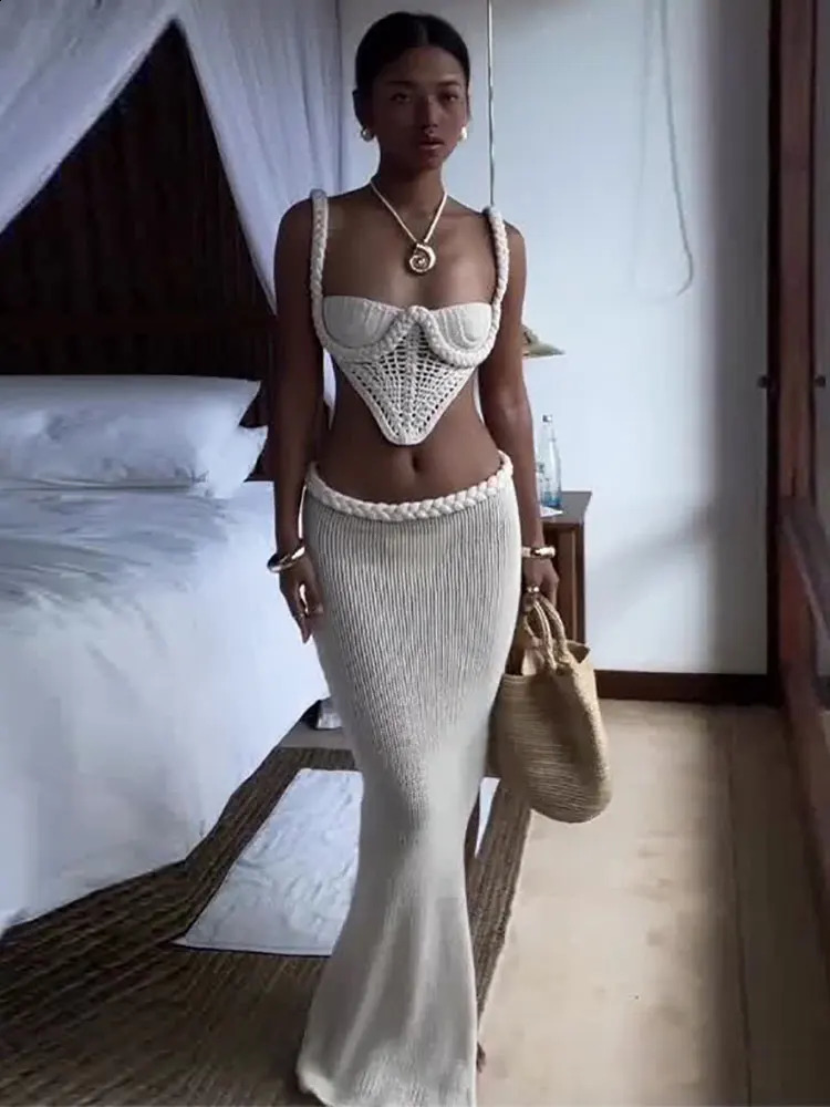 GACVGA Twist Hollow Out Backless Crop Top and Skirt Set Fashion Knitted Bra Corset Vacation Beach Lady Sexy Two Piece Skirts Set 250415