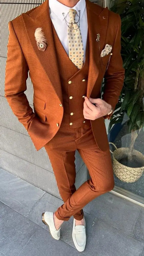 Latest Rust Color Slim Fit Three Piece Men Suits Lapel Wedding Groom Tuxedos Man Dress Terno Blazer Vest Pant 250415