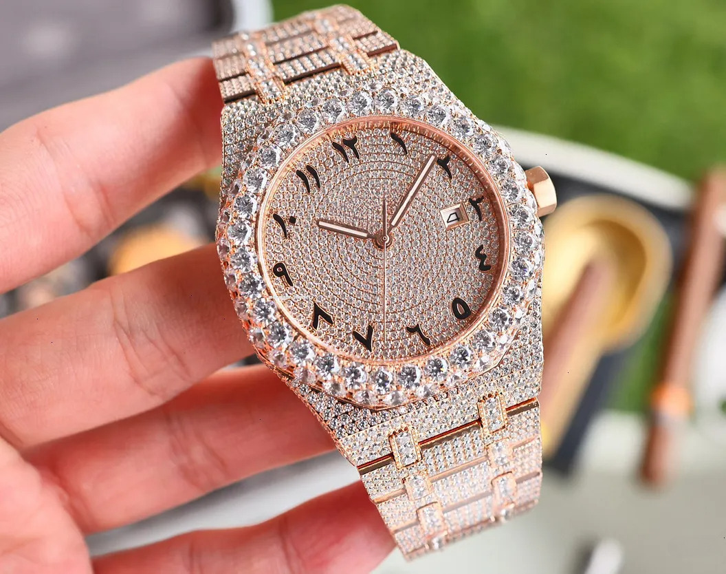 Hip hop jewelry VVS Men's Women's Watches Shiny and luxurious Fashionable whole body Moissanite Watch For MenFashion Free delivery