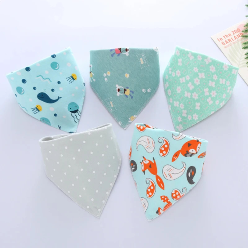 5 baby bibs soft cotton slippers cute triangular scarves comfortable and teeth towels Saliva suitable for borns 250414z