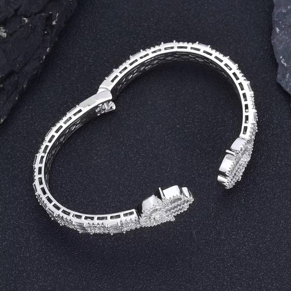 Moissanite Hip Hop Jewelry Micro Pave Baguette CZ Stone Iced Out Hamsa Hand Charm Bangle Bracelet for Men Women