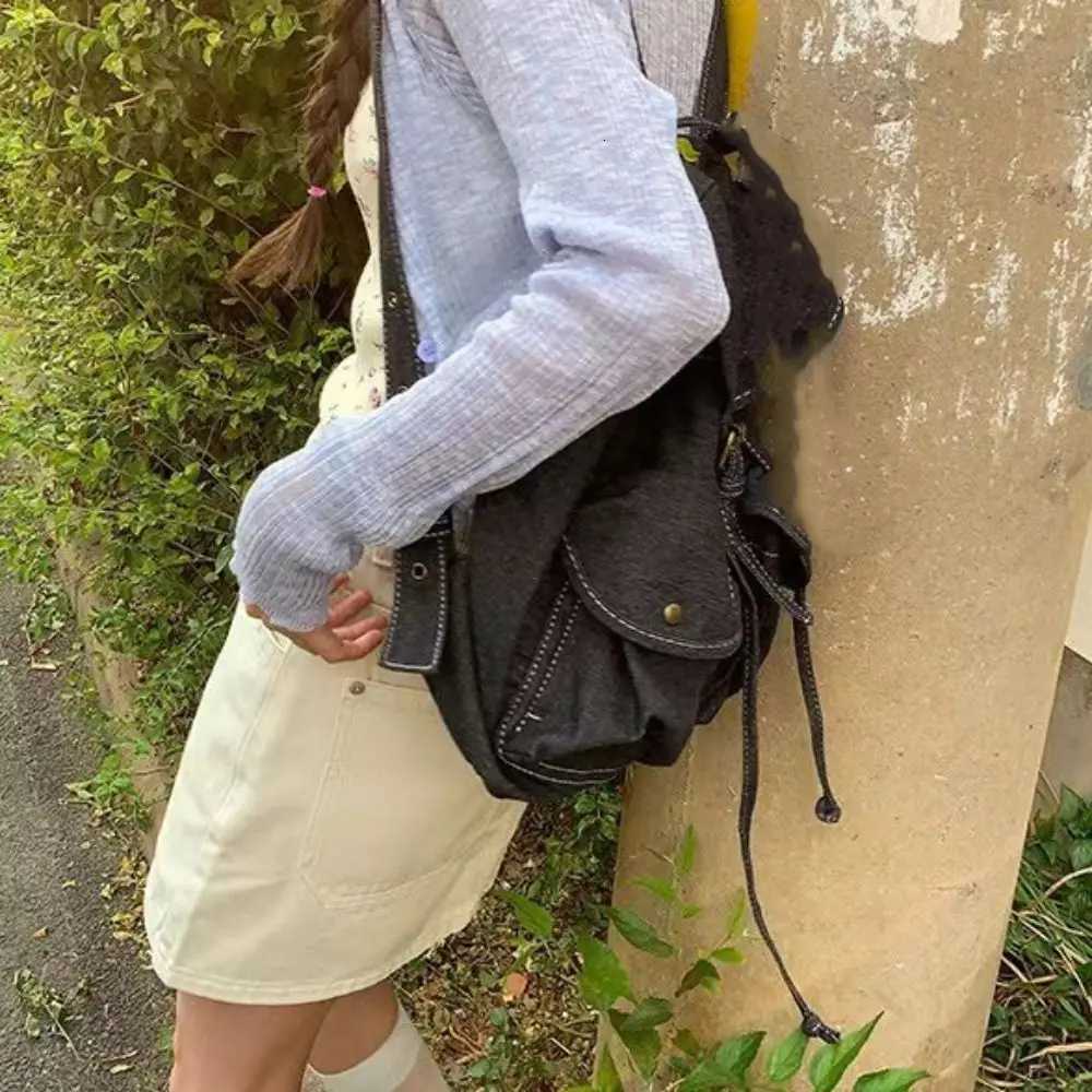 Casual Large Capacity Denim Backpack Vintage Fashion Shoulder Bag Canvas Versatile Unisex Backpack SchoolW251117