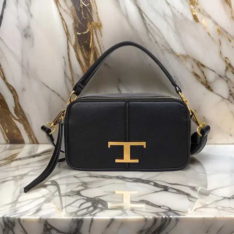 Minimalist Luxury Leather Tote Bag For Women Vintage Crossbody Purse Designer Paris Style Trendy Commuter Shopper Solid ColorW251117