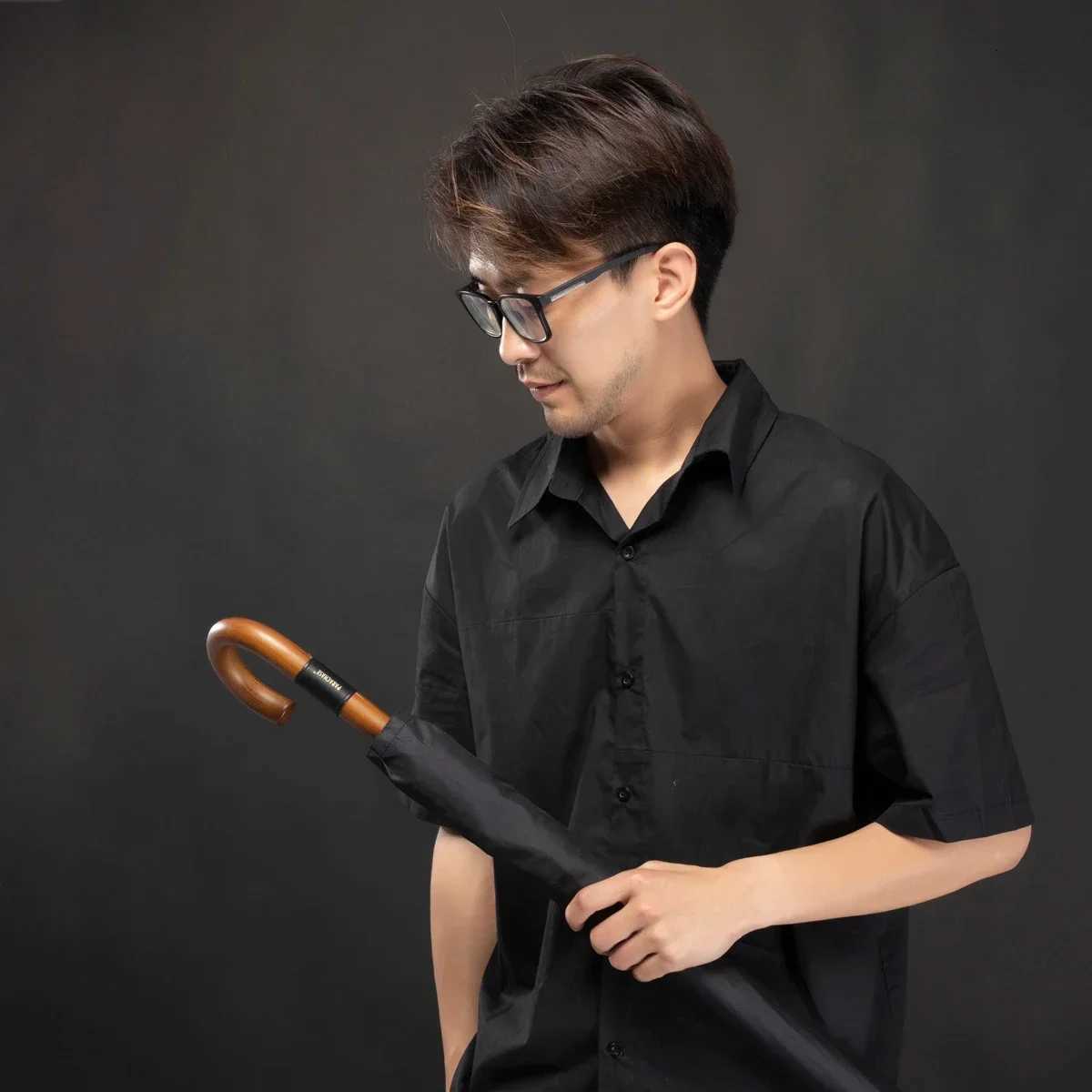 Hot Sale Wooden Leather Handle Umbrella Men 16 Ribs Windproof Long Big Umbrella Rain Women Umbrellas Stick Paraguas C251117