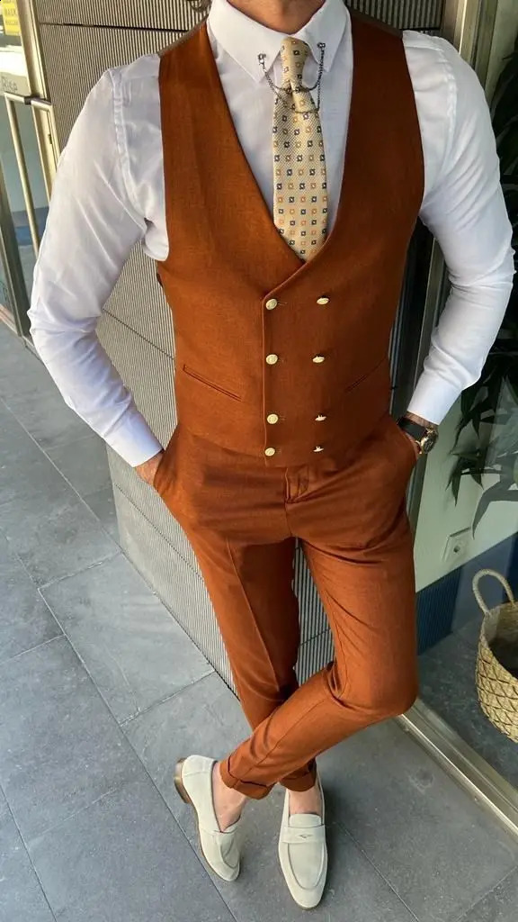 Latest Rust Color Slim Fit Three Piece Men Suits Lapel Wedding Groom Tuxedos Man Dress Terno Blazer Vest Pant 250415