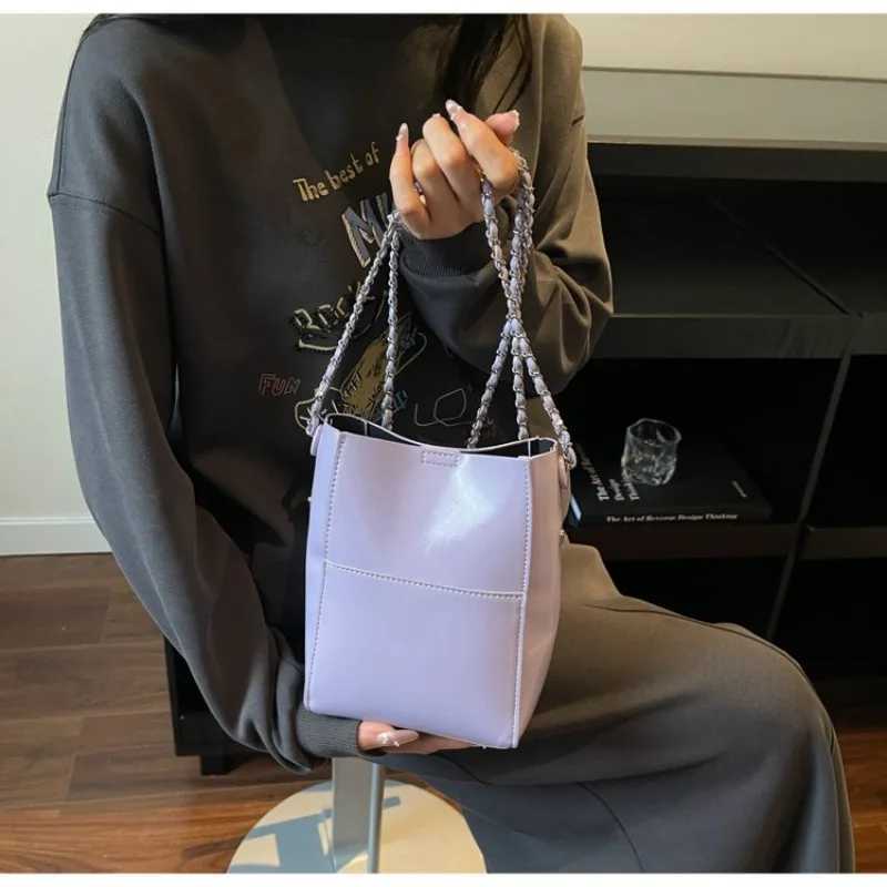 Popular Classic Womens Messenger Bag Leather Shoulder Crossbody Handbag By Luxury Brand Famous DesignerW251117