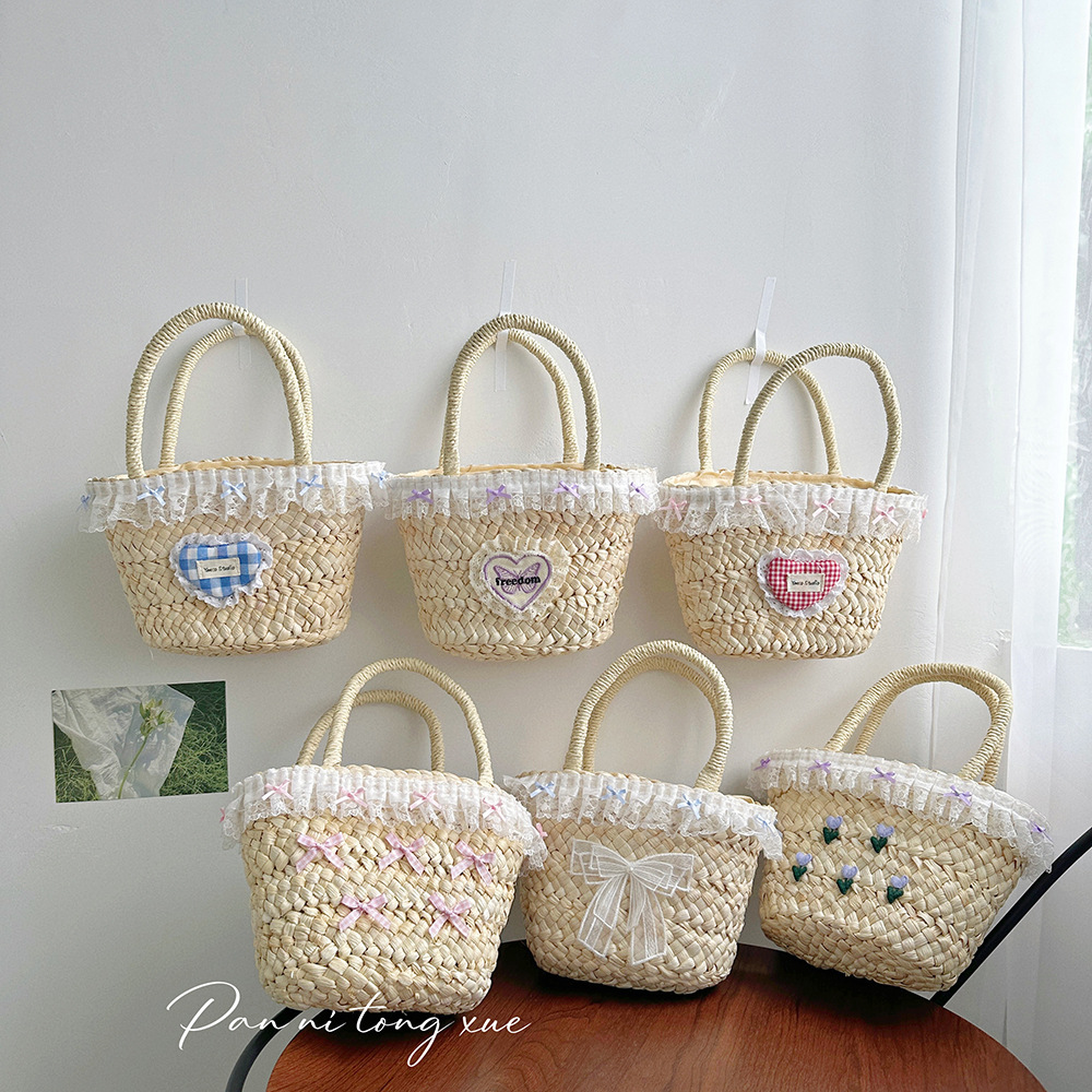 Lightweight Summer Straw Woven Bucket Bag with Sweet Bow Pendant for Women