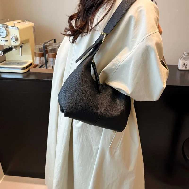 Chic Detachable Chain Tote Women Designer Elegant Day To Night Bag With Interchangeable Straps For VersatilityW251117