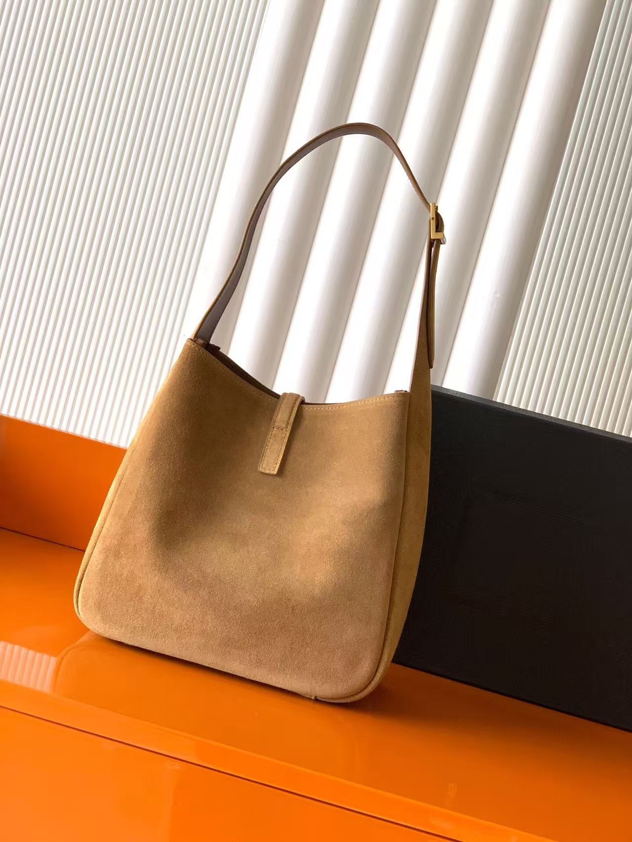 Handbag luxury bag suede leather homeless bag mirror quality designer bag premium suede leather shoulder bag crossbody bag fashion bag shopping bag