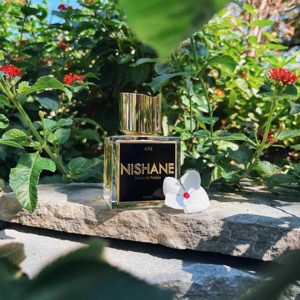 100ml Unisex Floral Perfume Long-Lasting Elegant Fragrance with 8 Distinct Notes for A Unique Sophisticated Alluring AromaW251117