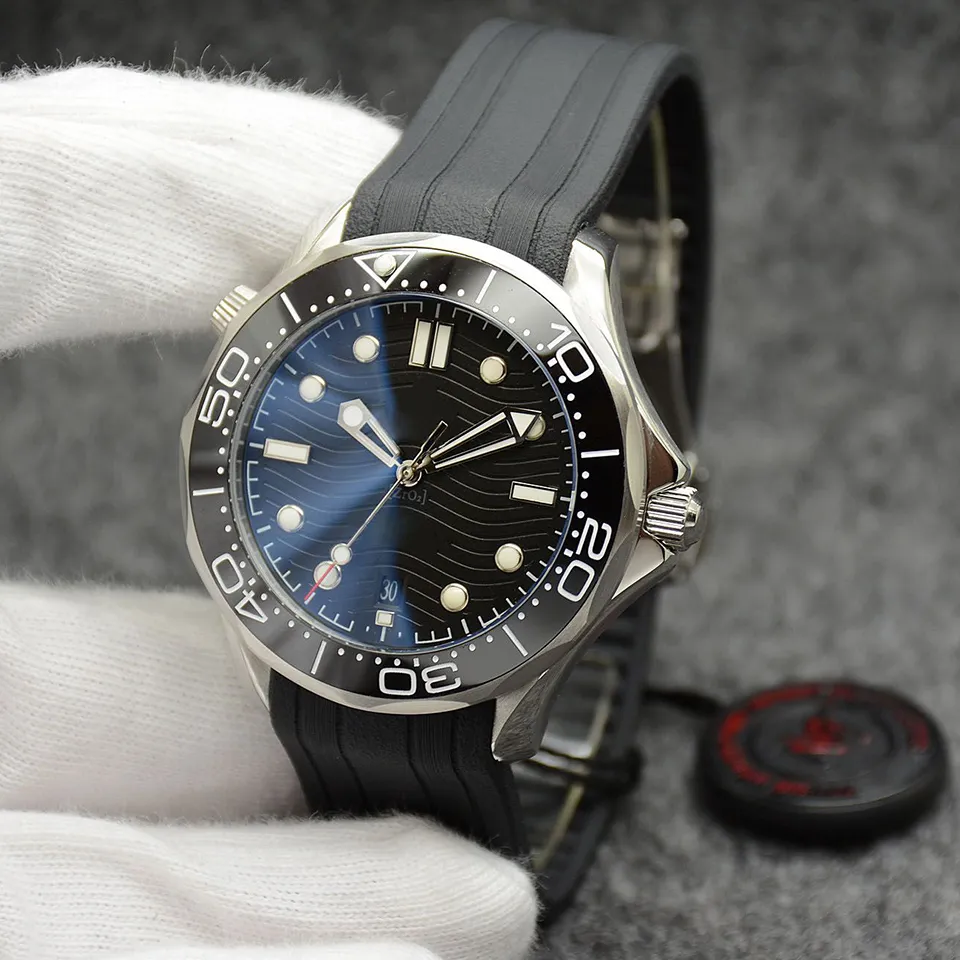 AAA Menwatch 41MM Automatic Mechanical Outdoor Mens Watches Watch Black Dial With Stainless Steel Bracelet Rotatable Bezel Transparent Case Back