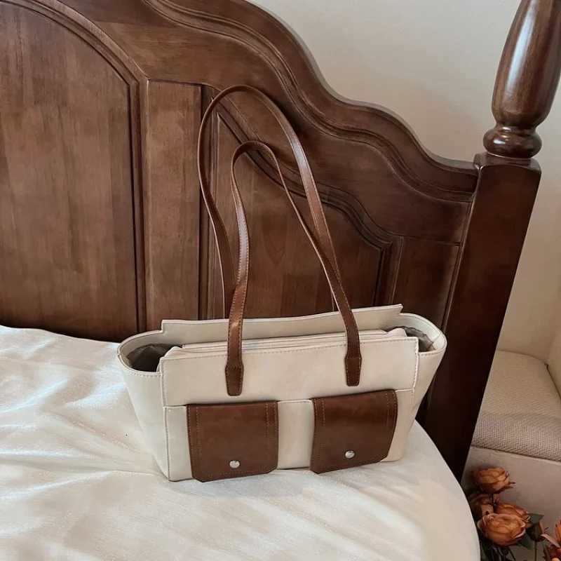 High-End Minimalist Unique Business Bag For Women Stylish Clutch Mini Leisure Activity Commuter Design ParisW251117