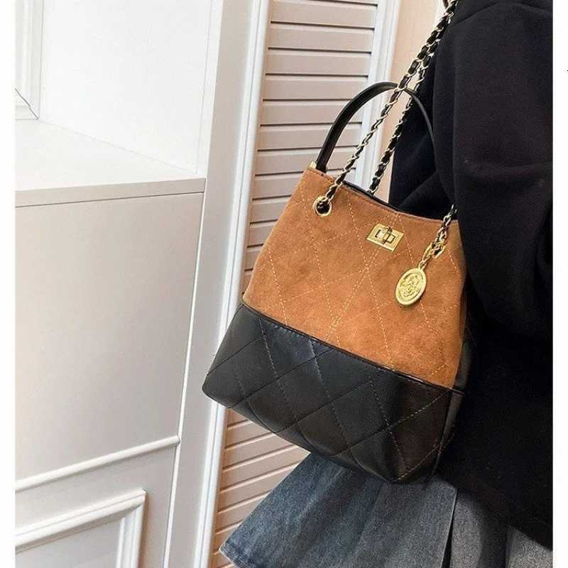 Famous Designer Elegant Crossbody Handbag Leather Womens Bag Luxury Brand Classic Paris Casual Daily BagW251117